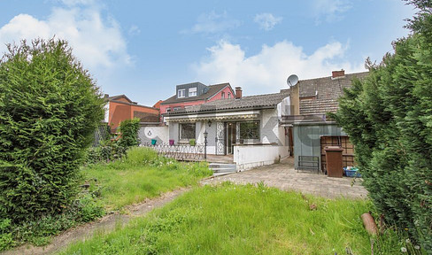 EINMALIGES ANGEBOT: Gemütlicher Bungalow mit schönem Garten in Erftstadt-Gymnich*