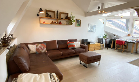 Rented, extravagant apartment above the rooftops of Nuremberg