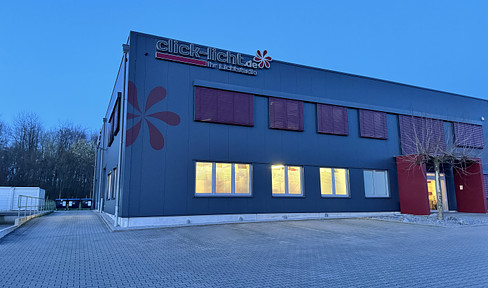 Versatile commercial building with warehouse and office space - ideal for e-commerce, logistics and production