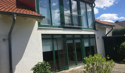 Detached 161 m² house from 2004 in Odendorf, versatile use, expandable