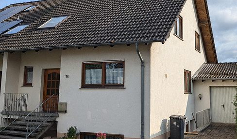 Geräumige Doppelhaushälfte mit großer Terrasse und Garten