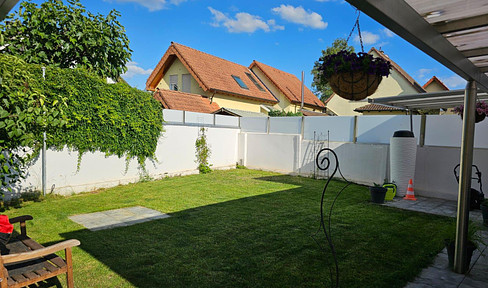 - VON PRIVAT - Well-maintained single/multi-generation house in a good residential area