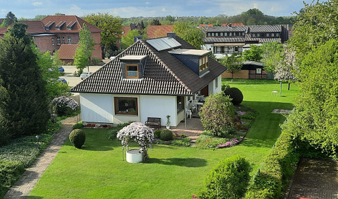 Geräumiges Haus mit Grundstück der vielen Möglichkeiten