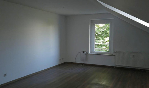 Beautiful, spacious maisonette apartment in a central location