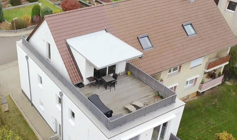 Großzügiges Dachgeschoss-Penthouse mit großer Dachterrasse