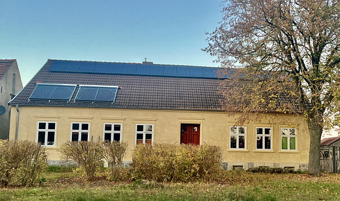 Sun house, old farmhouse with many possibilities near Neuruppin