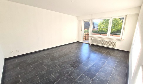 Helle 4 Zimmer Wohnung