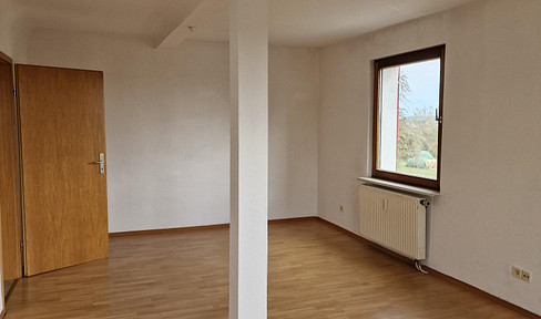 Cozy 3-room apartment in Boll with EBK, for rent to couple or single person