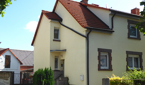 Versatile property in Erfurt-Stotternheim - ideal for families, the self-employed, investors