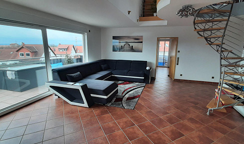 Exklusives Penthouse im Maisonette-Stil mit Panoramablick und luxuriösem Wohnkomfort