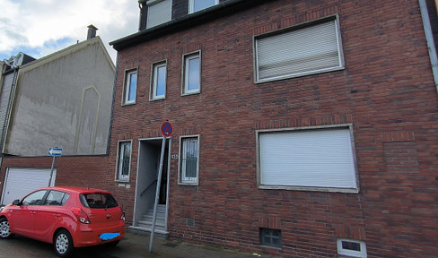 Three apartments on the top floor / 1st floor / ground floor: 3-room apartments in Oberhausen