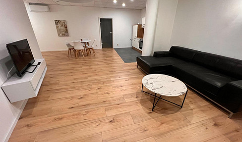 Moderne Wohnung mit EBK und Dachterrasse