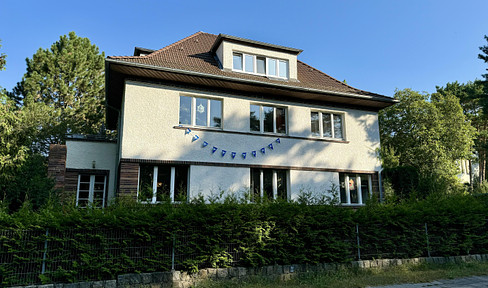 Friendly old apartment on the eastern outskirts of the city