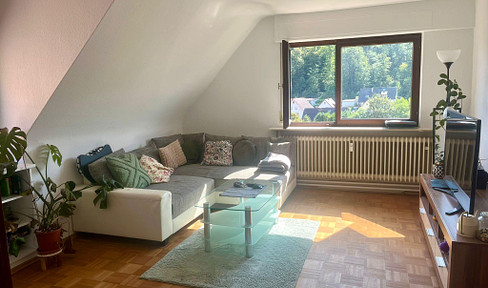 Attraktive 3-Zimmer-DG-Wohnung mit EBK in Ispringen