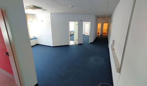 110 sqm office space in Chemnitz Center for rent!