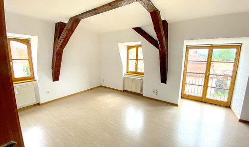 Quiet apartment in a historic setting - 3 rooms, 86 m² in the heart of Ellingen