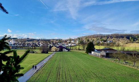 ruhige 3 Zimmer Wohnung am Feldrand mit unverbautem Blick in Leonberg Warmbronn