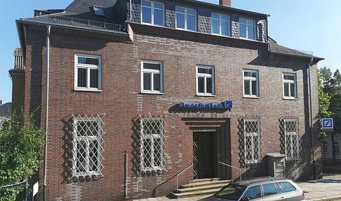 Attractive office and commercial space on the ground floor in the center of Hohenstein-Ernstthal