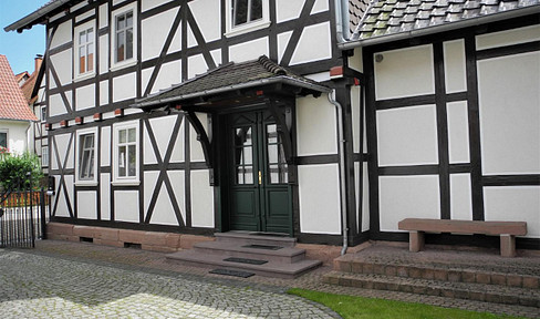 Top saniertes Einfamilienhaus in Lindewerra – 214 m², gedämmt, neue Wärmepumpe