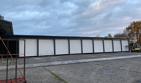 Large storage garages with forecourt 21 m² for rent Iserlohn Hombruch