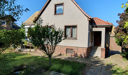 relax in the green - Freistehendes Einfamilienhaus in Stadtsiedlung mit großer Doppelgarage