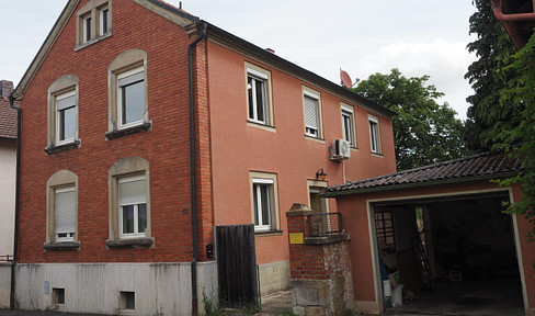 Einfamilienwohnhaus an der Stadtmauer