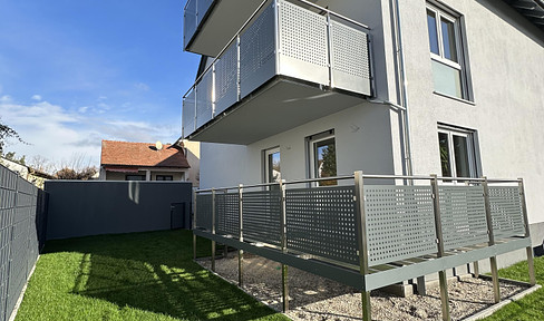 Einzigartige 3 Zimmer DG  Wohnung+ Erstbezug + Lift + Garage + Keller ++++