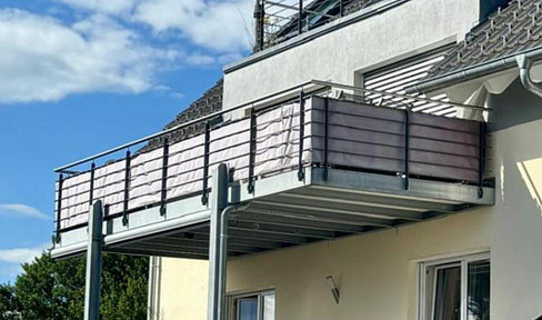 Energetically and biologically renovated top floor with lake view and 2 sun terraces