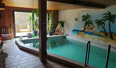 Haus für Individualisten (Indoor-Pool, Sauna, FBH, WP, PV)