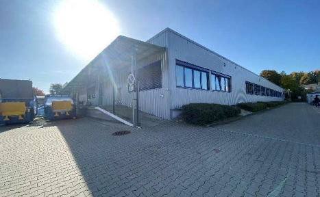 Modern divisible warehouse and production halls in the industrial park