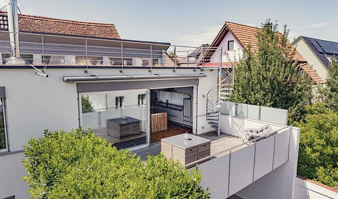 * Excl. loft-penthouse - EFH - dream location - large terraces - from private - FR-South