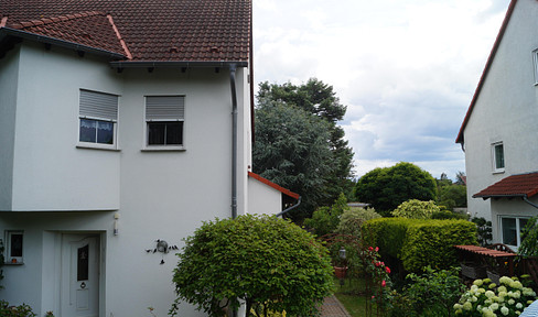 Ohne Makler - Gepflegte Doppelhaushälfte mit tollem Garten