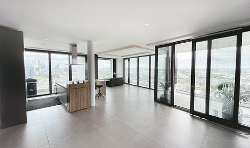 Pure luxury - 4 bedroom penthouse with skyline view