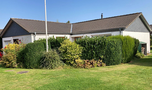 Ground floor bungalow in double construction in Laboe