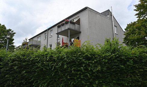 2 Zimmer Dachgeschoßwohnung mit Balkon (2.Stock), Provisionsfrei, vermietet