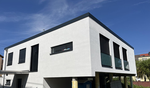 Exclusive Bauhaus, EFH first occupancy, new build, double garage, 4 ZKB 145 sqm commission-free with garden