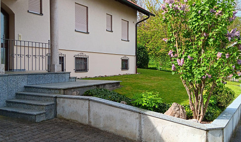 Provisionsfrei: Haus mit italienischen Marmorsäulen – nach Finanzierungsausfall wieder verfügbar!