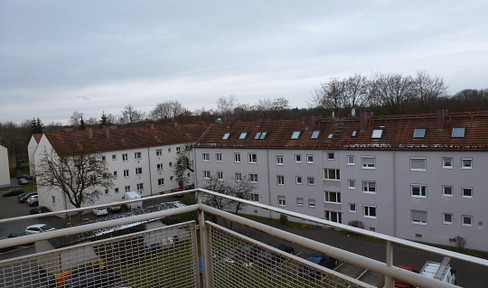 Helle 2,5-ZKB Wohnung mit Balkon, PROVISIONSFREI