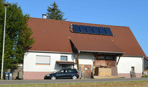 Renovated farmhouse with large barn and workshop