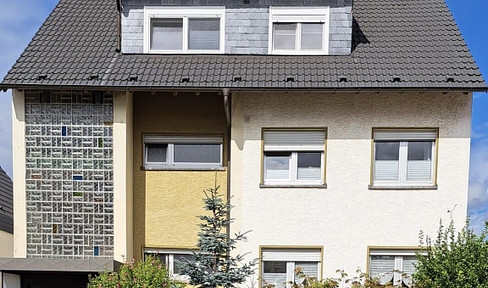 Beautifully maintained 3-family house in a central location in Egelsbach