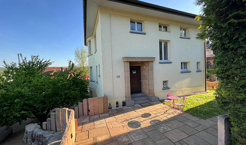 Freistehendes 2 Familienhaus  auf 1061 qm Baugrundstück