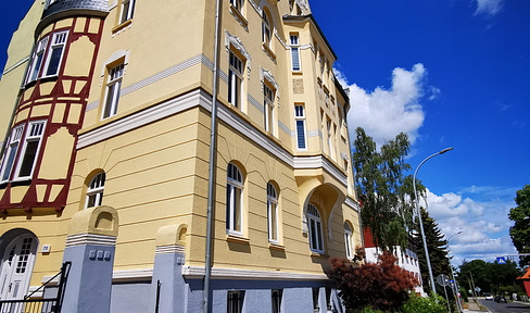 Große DG Wohnung in Jugendstil Villa mit 131 qm + 90 qm Nutzfläche im Spitzboden