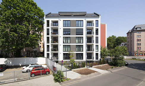 2-room apartment with fitted kitchen and balcony near the city center for rent!