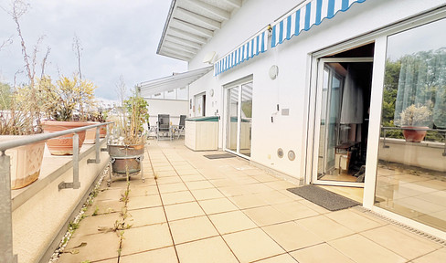 Bright and central living above the rooftops of Ebersbach