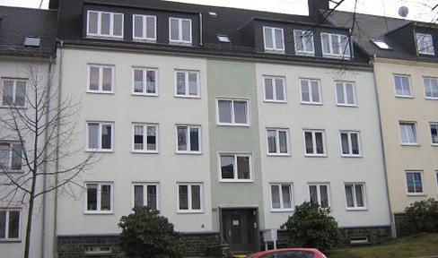 2 room flat with balcony, windowed bathroom with bath and shower