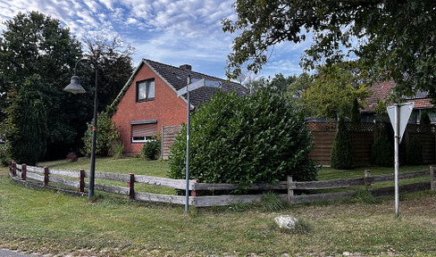 Ready-to-occupy detached house in Großenrade from PRIVAT