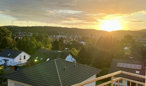 Helle, stilvolle 2-Zimmerwohnung mit Aussicht, Erstbezug nach Sanierung