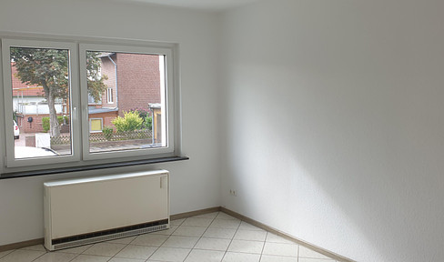 Pretty, modernized 3-room first floor apartment in Langenhagen-Kaltenweide