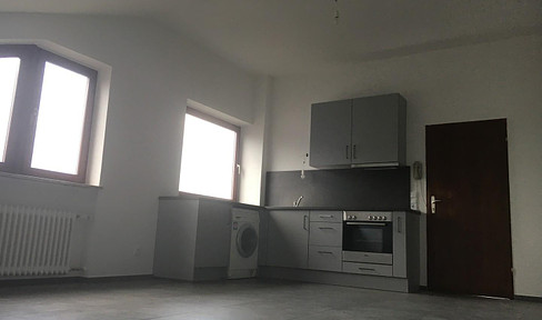 Modern, light-flooded 1-room apartment in Kastel in a quiet location for rent