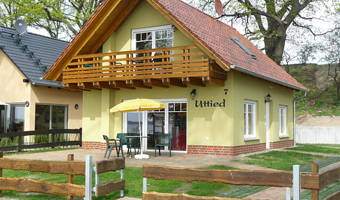 Ferienhaus direkt am Plauer See mit Bootsliegeplatz